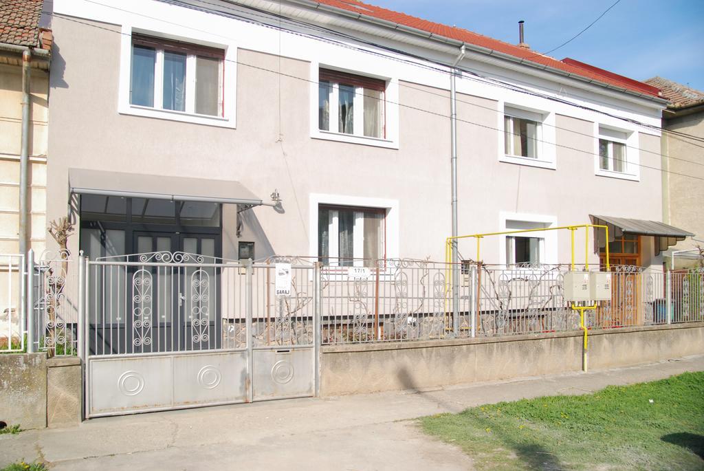 Apartment House Timisoara Ngoại thất bức ảnh